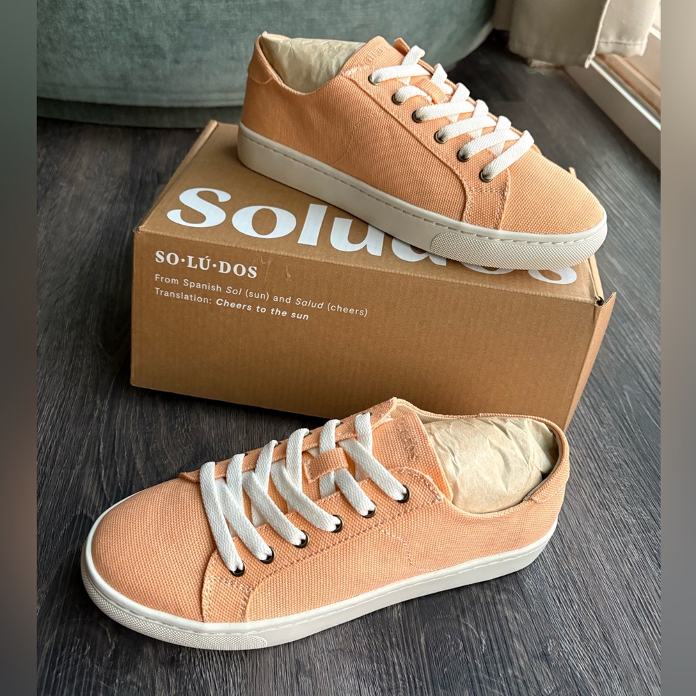 NWB Soludos Ibiza Canvas Sneakers